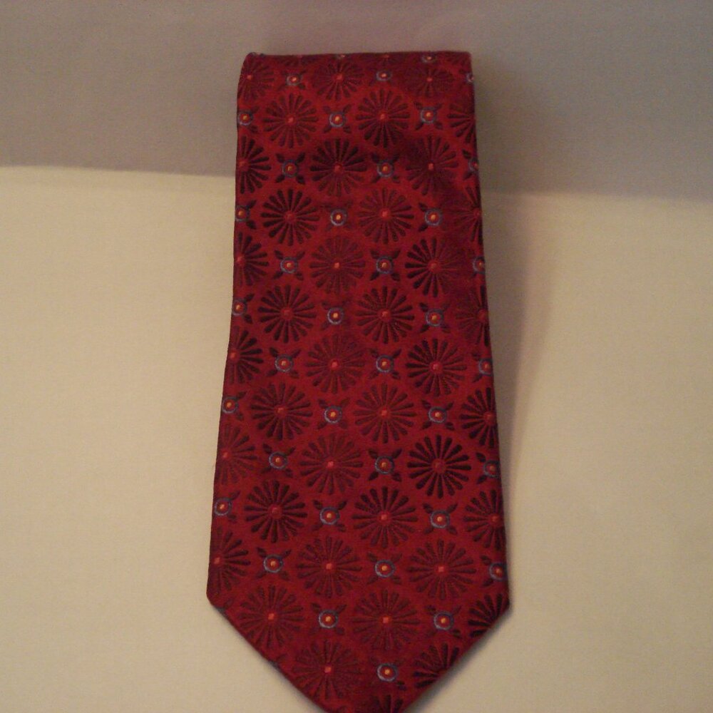 Ermenegildo Zegna Red Floral Tie 100% Silk EUC